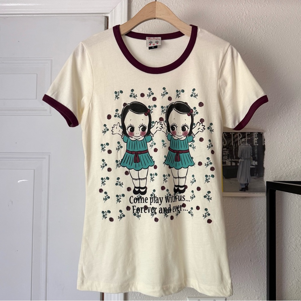 MISS LADYBUG off white burgundy graphic cotton crew neck short sleeve tee